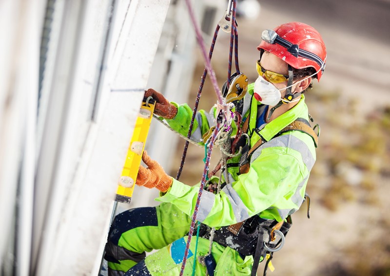 Tax relief for uniforms and protective clothing